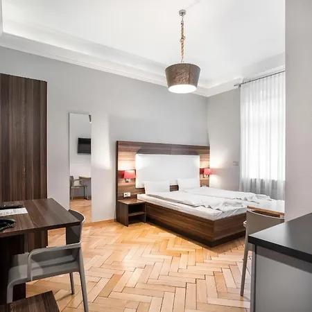 City-world Aparthotel *