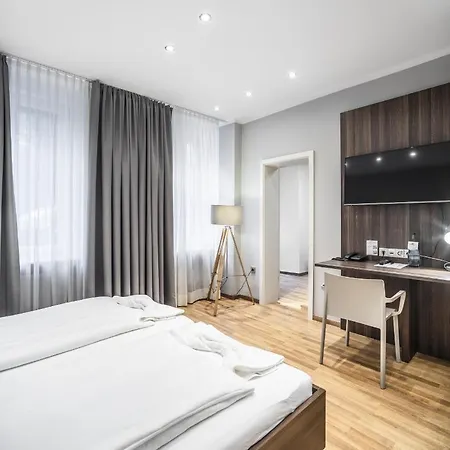Aparthotel City-world